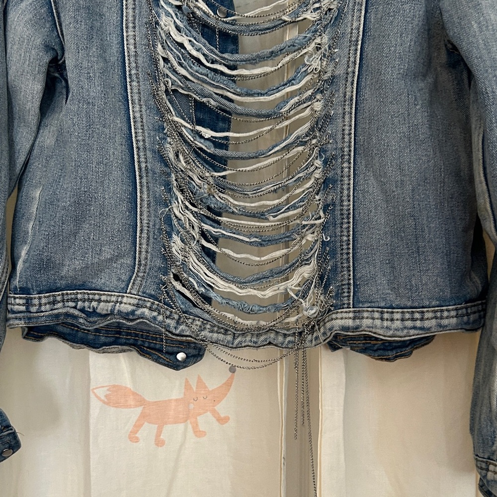 Women's Distressed Blue Denim Raw Edges Chains Jacket M - Picture 6 of 9